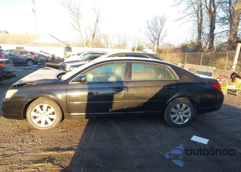 2007 Toyota Avalon Xls z USA, uszkodzony, nr VIN 4T1BK36B07U220198